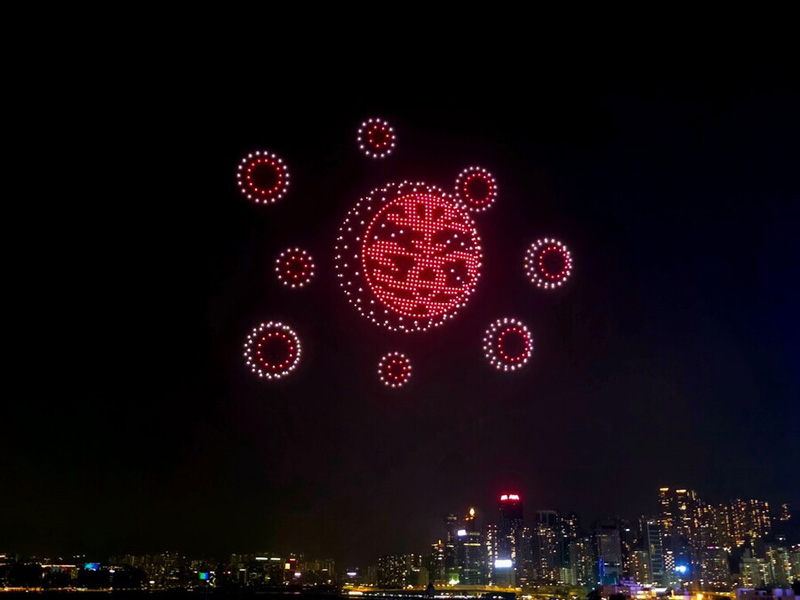 無人機變換出長洲太平清醮中的平安包。香港旅遊發展局供圖。