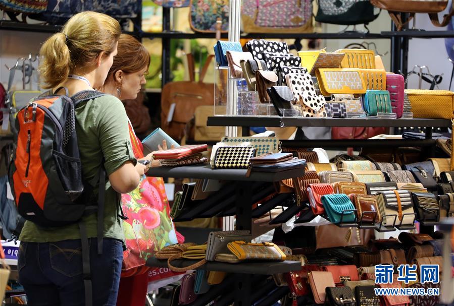 (香港回歸二十周年)(3)會展經濟:香江上的一道亮麗風景線 (香港回歸二十周年)(3)會展經濟:香江上的一道亮麗風景線