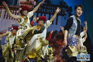 “文化中國·四海同春”香港各界新春晚會舉行