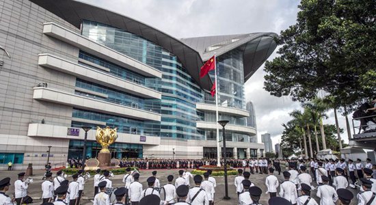 香港舉行升旗儀式和酒會慶祝回歸祖國19周年 張曉明等出席