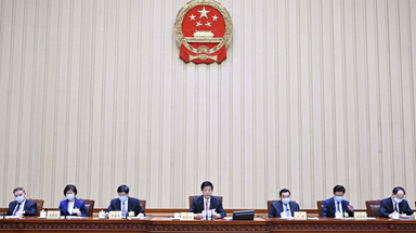 栗戰書：做好各項工作確保十三屆全國人大五次會議圓滿成功