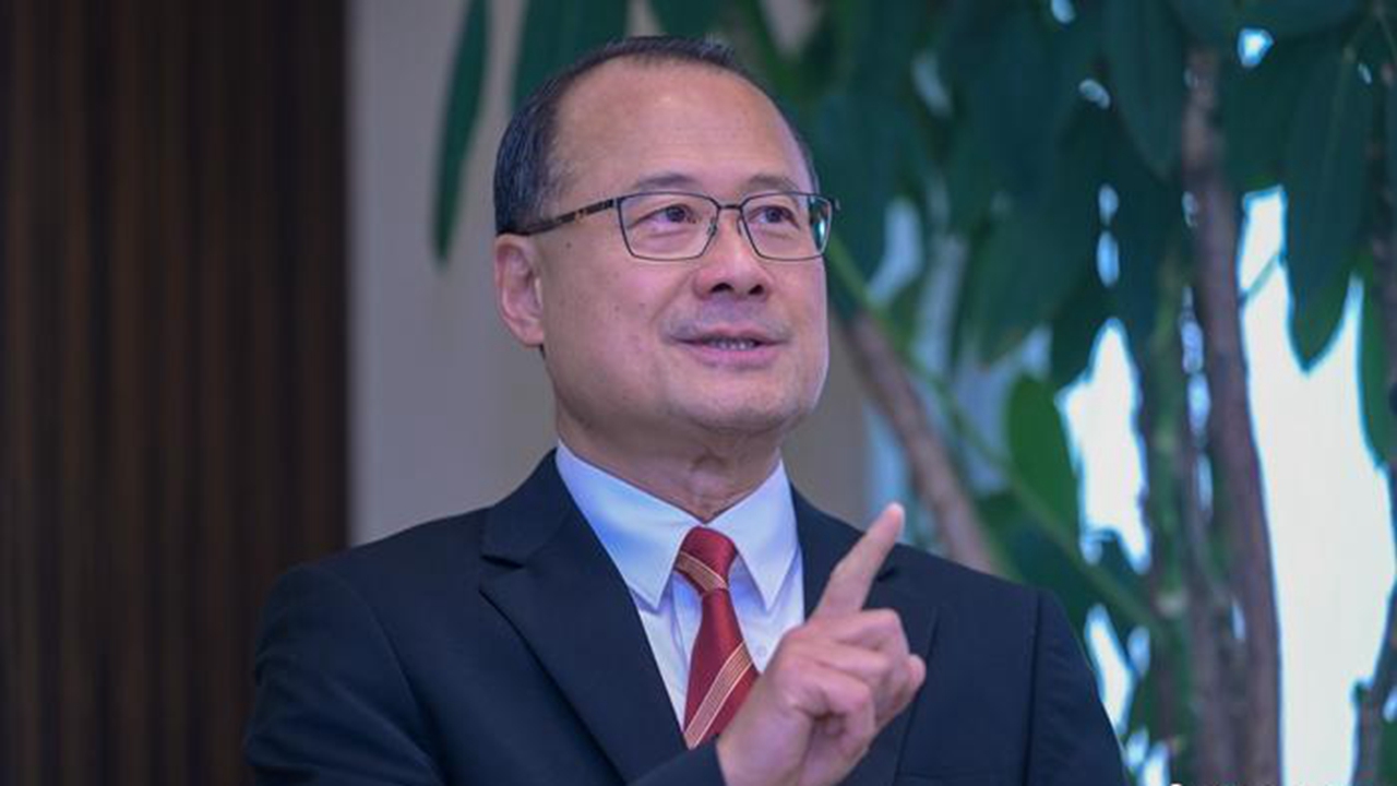 蔡冠深委員：香港未來定位在於融入國家、聯繫世界